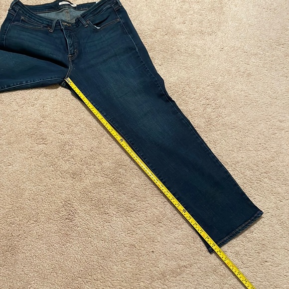 Levi’s size 18 womens - Picture 4 of 4